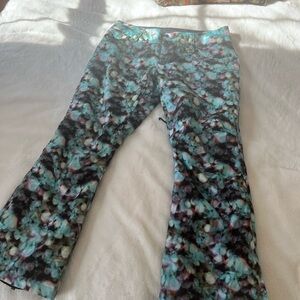 Under Armour Vibrant kaleidoscope pattern ski snowboard Pants